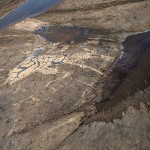 Crevasses sur le Pitch Lake